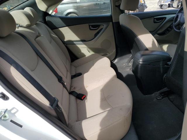 Photo 9 VIN: 5NPDH4AE1FH560195 - HYUNDAI ELANTRA SE 