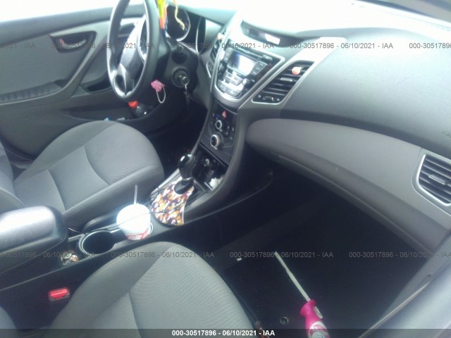 Photo 4 VIN: 5NPDH4AE1FH564943 - HYUNDAI ELANTRA 