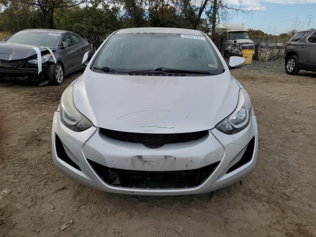 Photo 4 VIN: 5NPDH4AE1FH570175 - HYUNDAI ELANTRA 