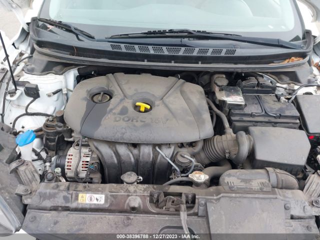 Photo 9 VIN: 5NPDH4AE1FH572623 - HYUNDAI ELANTRA 