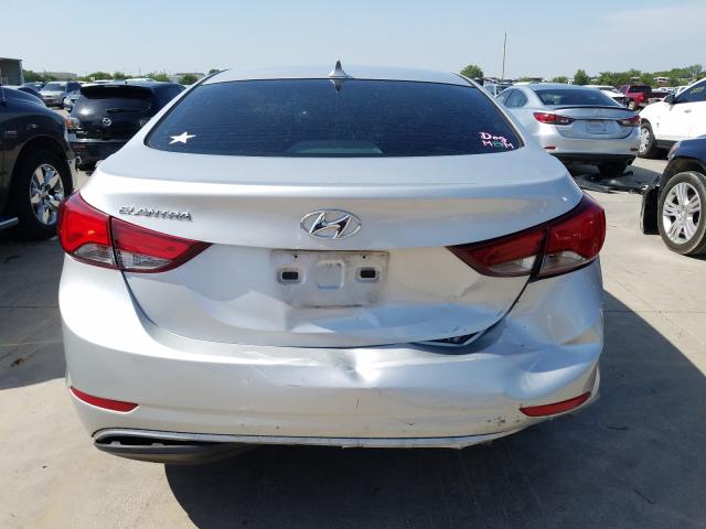 Photo 8 VIN: 5NPDH4AE1FH581421 - HYUNDAI ELANTRA SE 