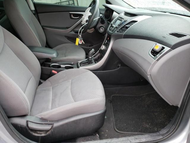 Photo 4 VIN: 5NPDH4AE1FH582004 - HYUNDAI ELANTRA SE 