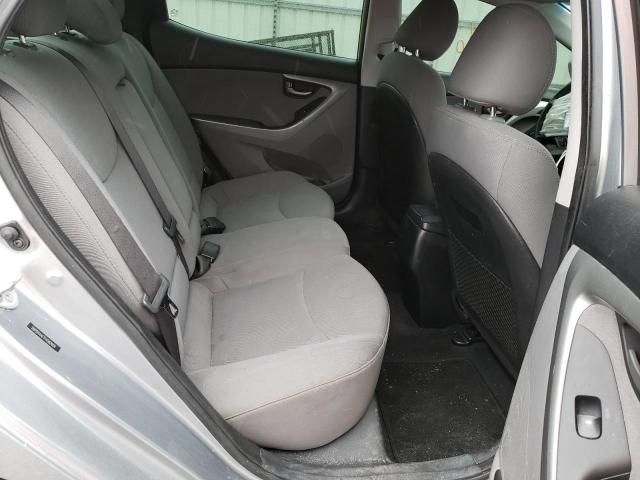 Photo 5 VIN: 5NPDH4AE1FH582004 - HYUNDAI ELANTRA SE 