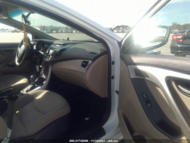 Photo 4 VIN: 5NPDH4AE1FH583783 - HYUNDAI ELANTRA 