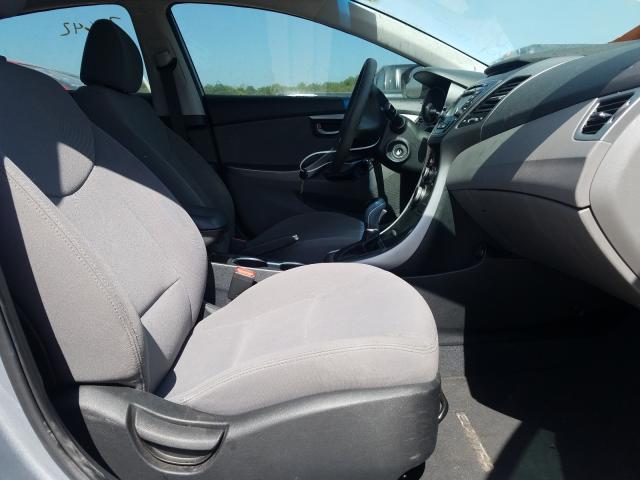 Photo 4 VIN: 5NPDH4AE1FH584173 - HYUNDAI ELANTRA SE 