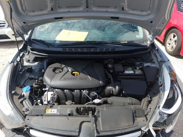 Photo 6 VIN: 5NPDH4AE1FH584173 - HYUNDAI ELANTRA SE 