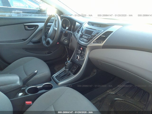 Photo 4 VIN: 5NPDH4AE1FH589650 - HYUNDAI ELANTRA 