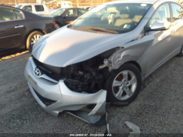 Photo 5 VIN: 5NPDH4AE1FH589650 - HYUNDAI ELANTRA 