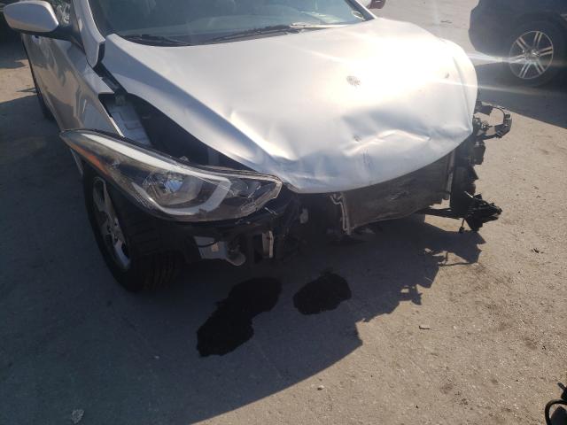 Photo 8 VIN: 5NPDH4AE1FH590488 - HYUNDAI ELANTRA SE 