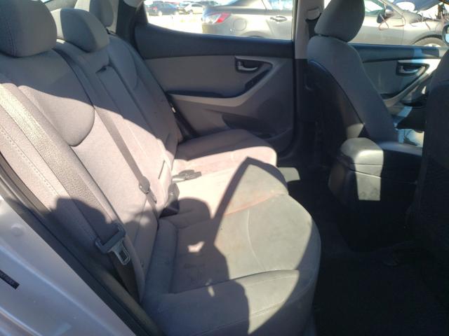 Photo 5 VIN: 5NPDH4AE1FH593830 - HYUNDAI ELANTRA SE 