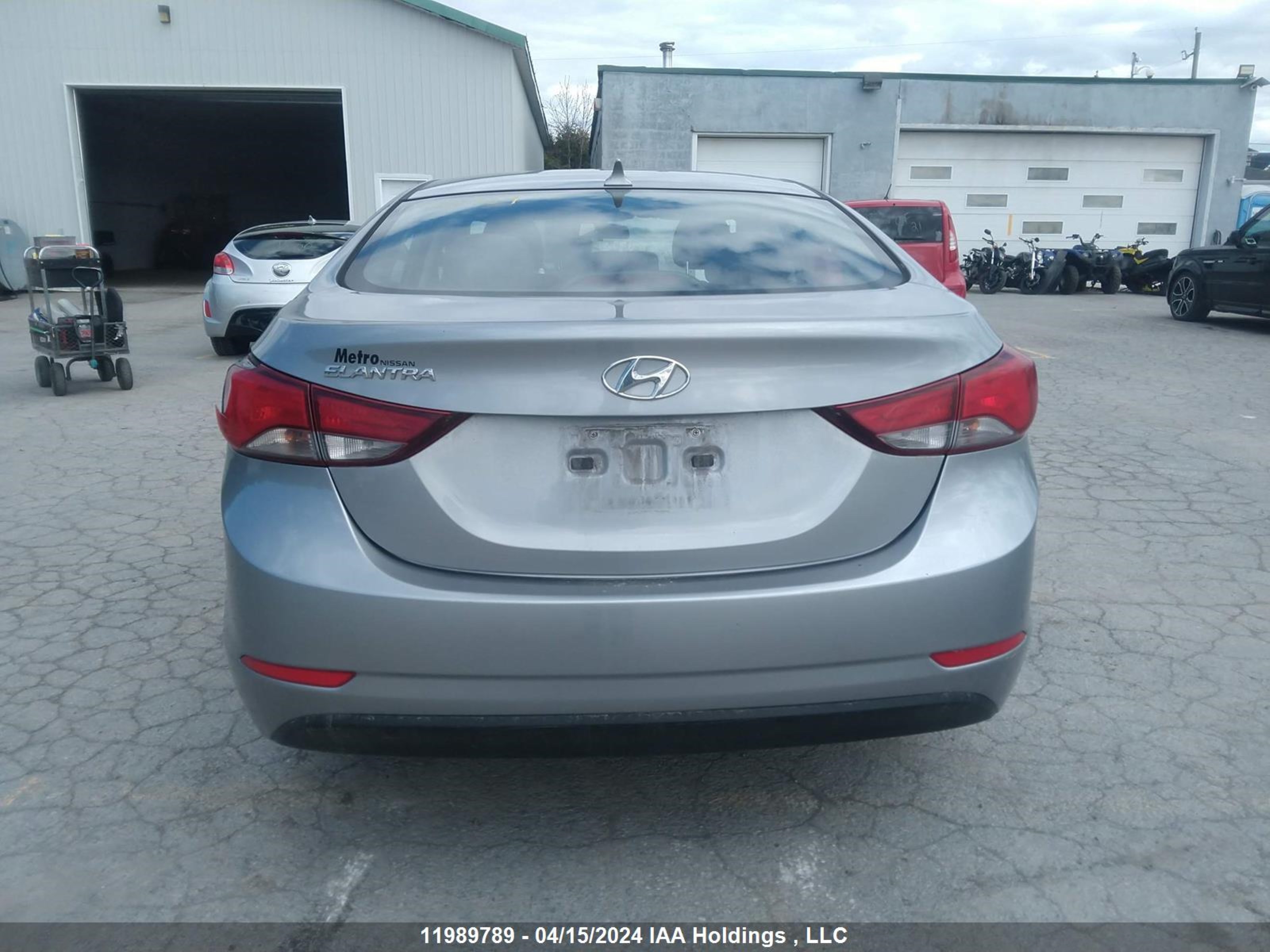 Photo 15 VIN: 5NPDH4AE1FH599059 - HYUNDAI ELANTRA 