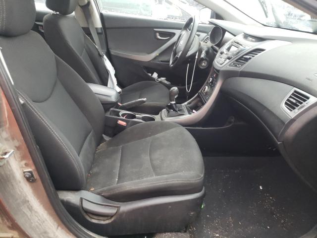 Photo 4 VIN: 5NPDH4AE1FH603157 - HYUNDAI ELANTRA SE 