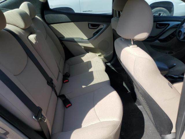 Photo 9 VIN: 5NPDH4AE1FH604079 - HYUNDAI ELANTRA SE 