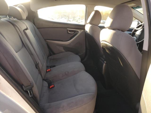 Photo 9 VIN: 5NPDH4AE1FH604440 - HYUNDAI ELANTRA SE 