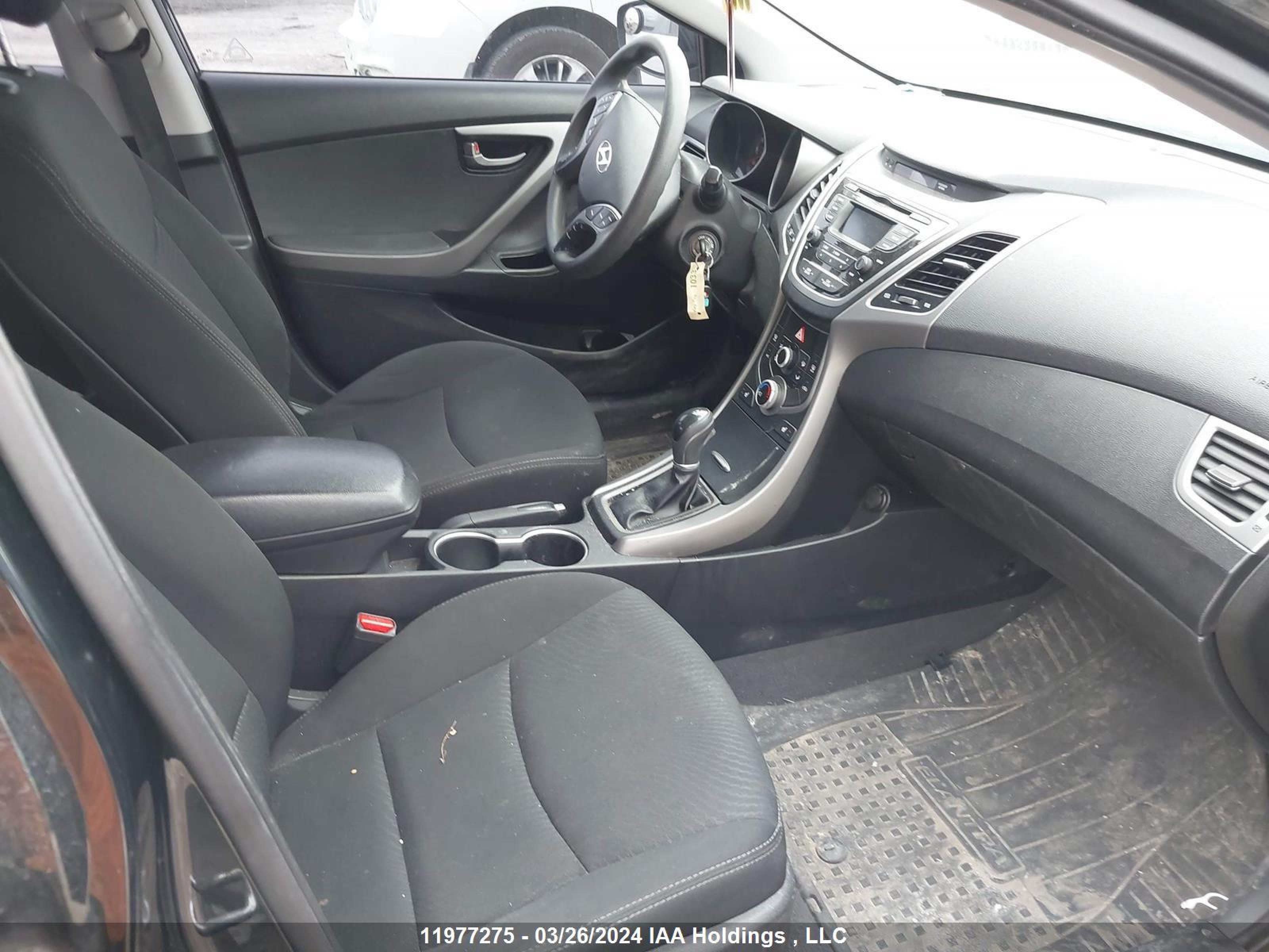 Photo 4 VIN: 5NPDH4AE1FH606799 - HYUNDAI ELANTRA 