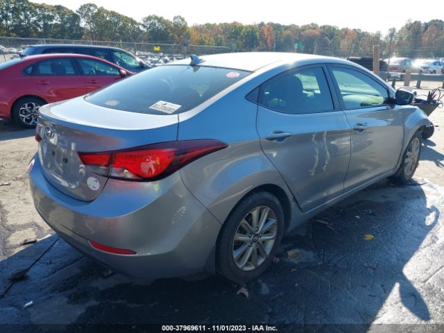 Photo 3 VIN: 5NPDH4AE1FH613963 - HYUNDAI ELANTRA 