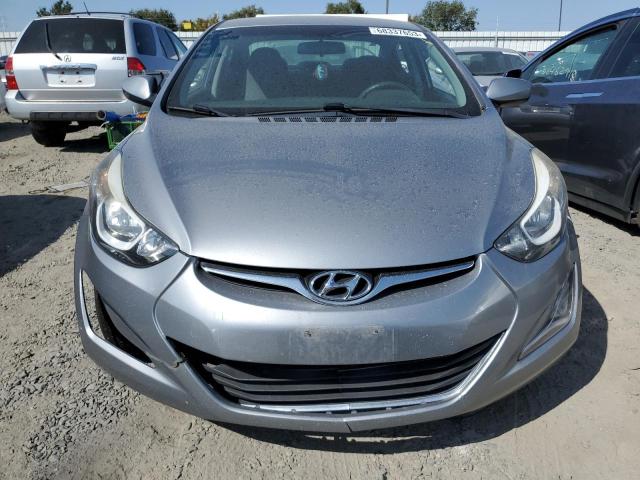 Photo 4 VIN: 5NPDH4AE1FH614823 - HYUNDAI ELANTRA 