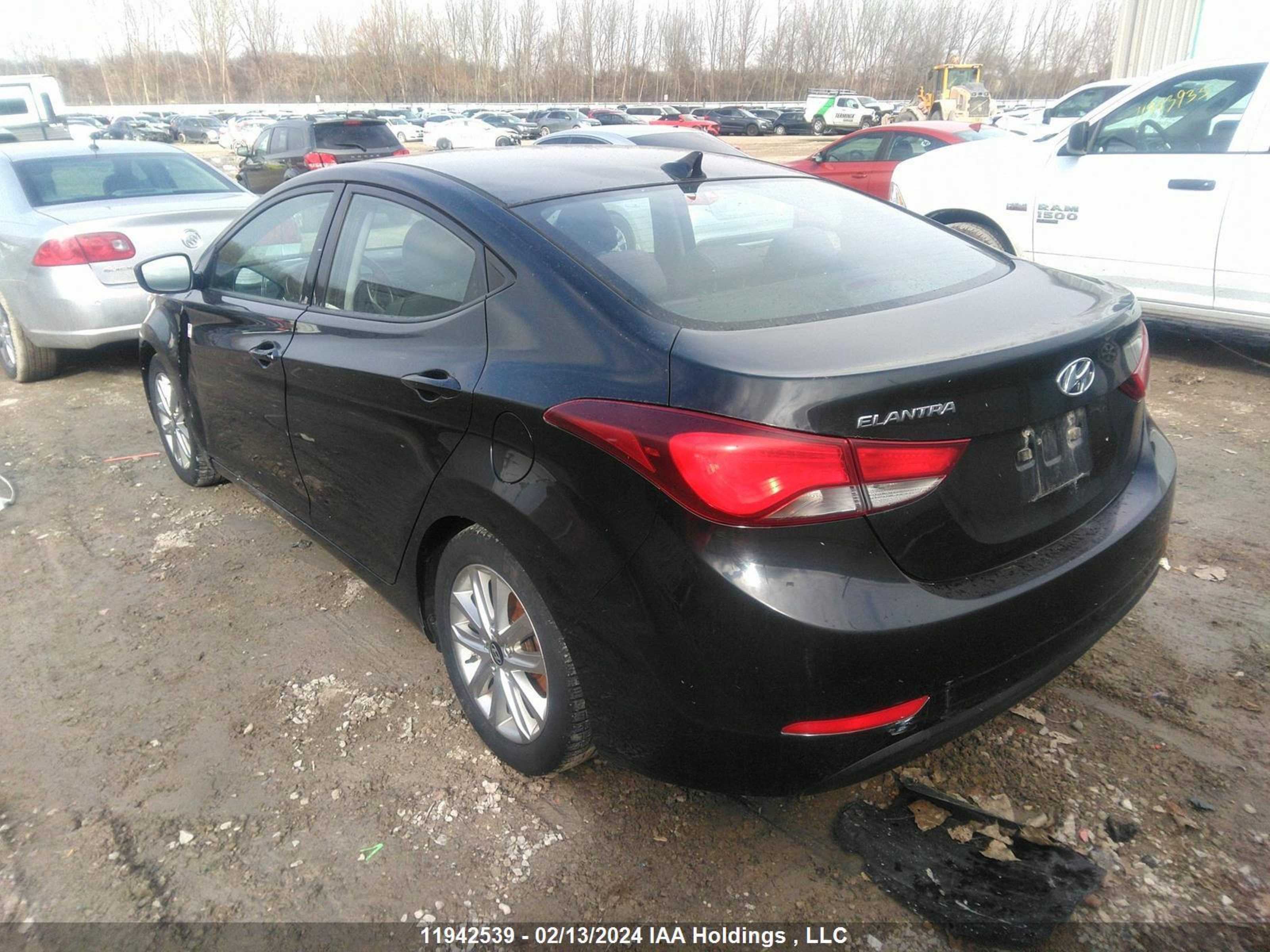 Photo 2 VIN: 5NPDH4AE1FH617849 - HYUNDAI ELANTRA 