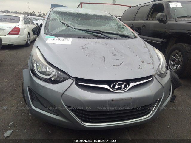 Photo 5 VIN: 5NPDH4AE1FH620928 - HYUNDAI ELANTRA 