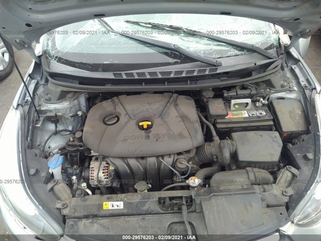 Photo 9 VIN: 5NPDH4AE1FH620928 - HYUNDAI ELANTRA 