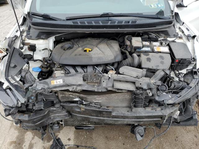 Photo 6 VIN: 5NPDH4AE1FH640418 - HYUNDAI ELANTRA SE 