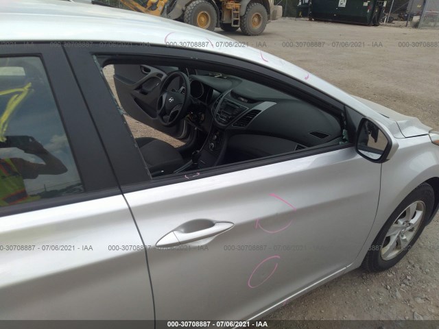 Photo 5 VIN: 5NPDH4AE1FH641603 - HYUNDAI ELANTRA 