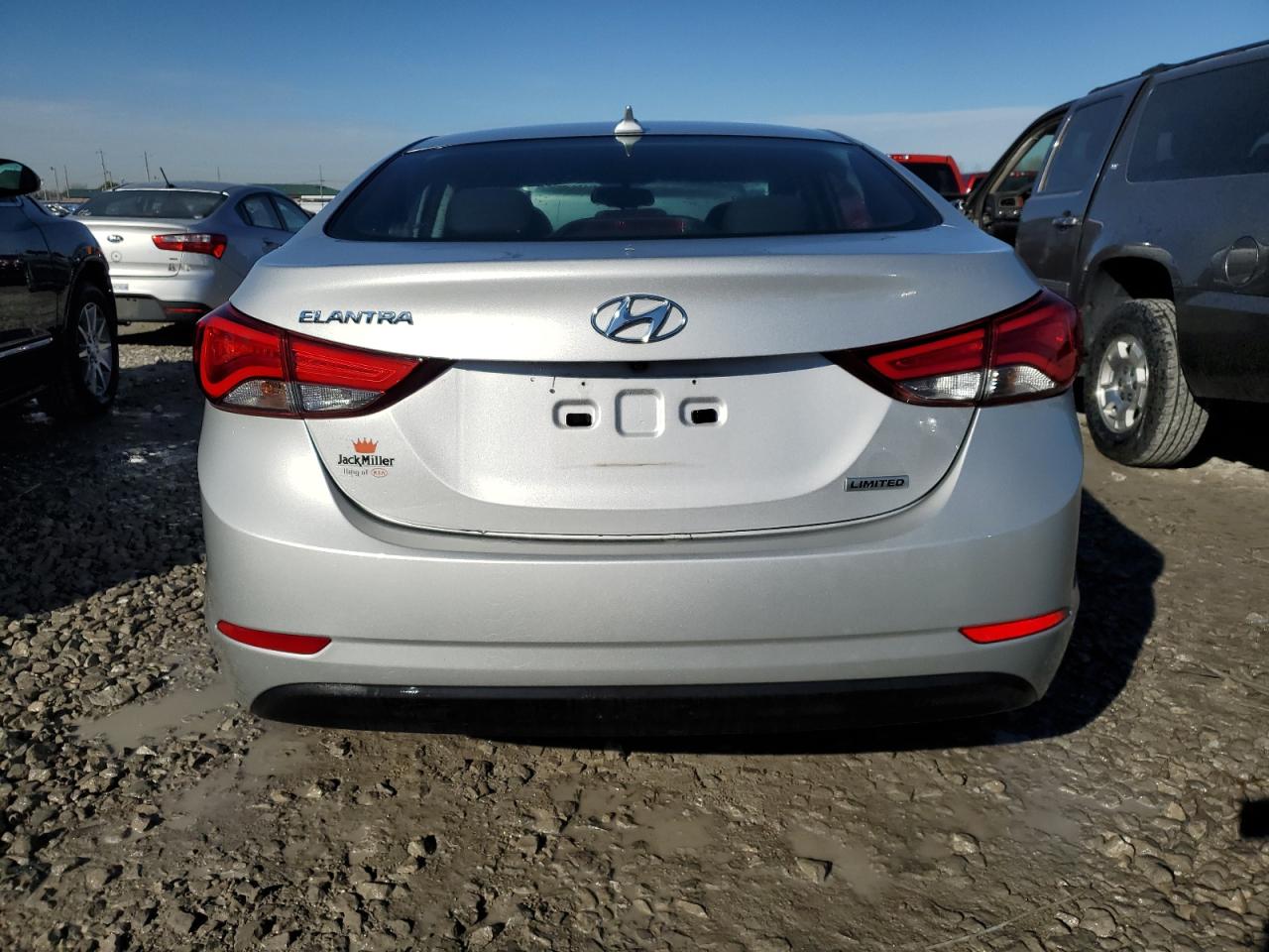 Photo 5 VIN: 5NPDH4AE1FH641620 - HYUNDAI ELANTRA 