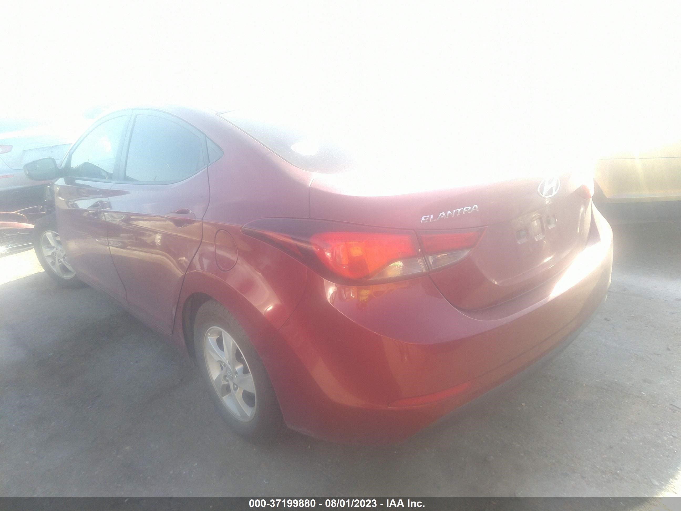 Photo 2 VIN: 5NPDH4AE1FH644811 - HYUNDAI ELANTRA 