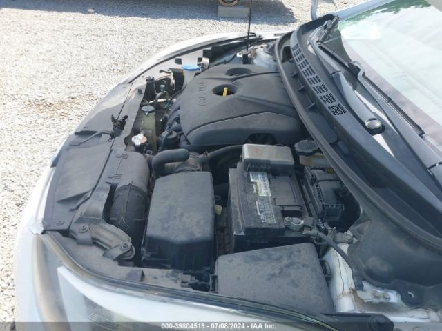 Photo 9 VIN: 5NPDH4AE1FH645005 - HYUNDAI ELANTRA 