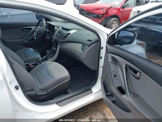 Photo 4 VIN: 5NPDH4AE1FH649409 - HYUNDAI ELANTRA 