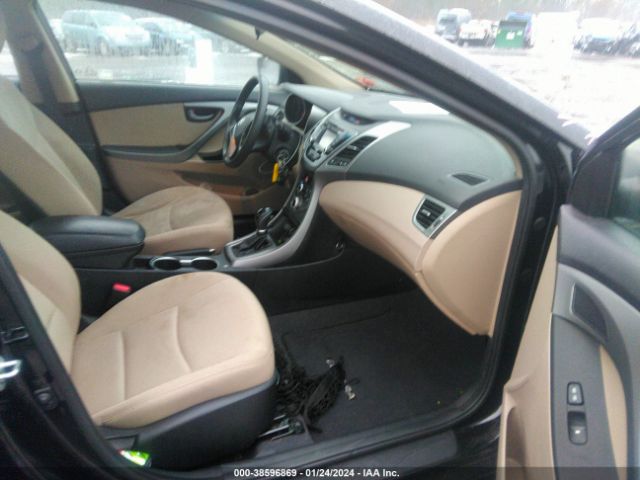 Photo 4 VIN: 5NPDH4AE1GH653543 - HYUNDAI ELANTRA 