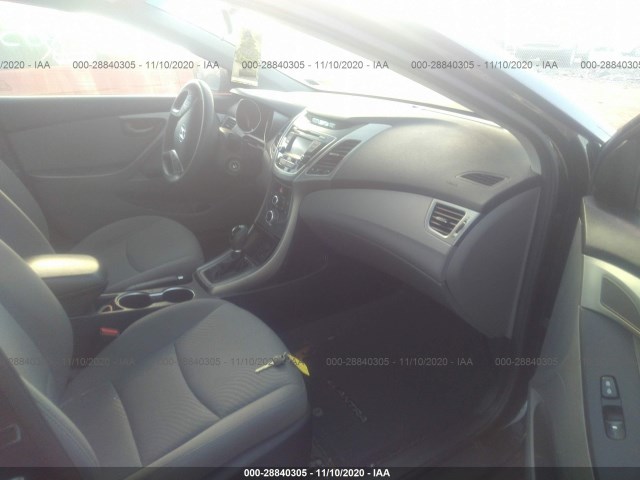 Photo 4 VIN: 5NPDH4AE1GH654711 - HYUNDAI ELANTRA 