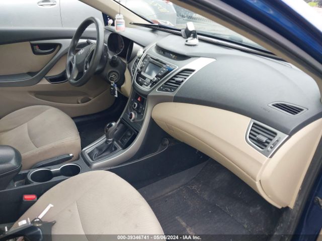 Photo 4 VIN: 5NPDH4AE1GH656524 - HYUNDAI ELANTRA 