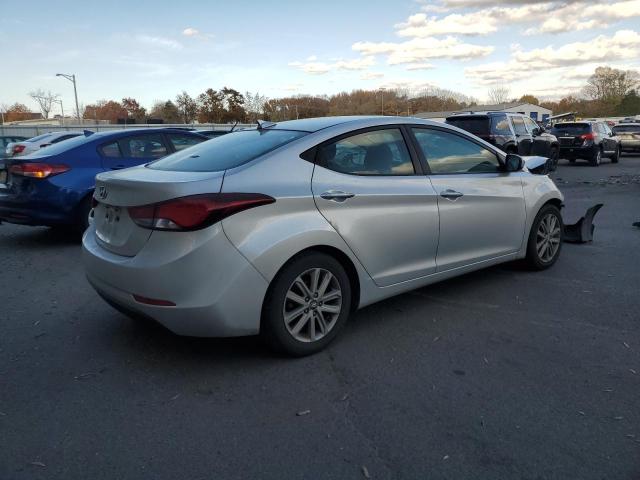 Photo 2 VIN: 5NPDH4AE1GH659617 - HYUNDAI ELANTRA SE 