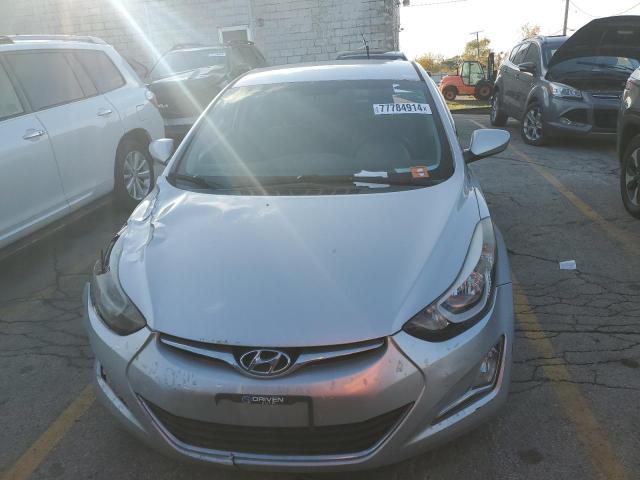 Photo 4 VIN: 5NPDH4AE1GH661657 - HYUNDAI ELANTRA SE 