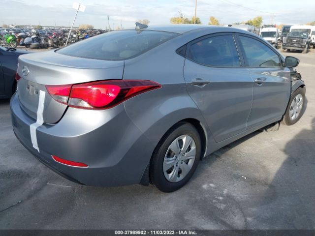 Photo 3 VIN: 5NPDH4AE1GH664834 - HYUNDAI ELANTRA 