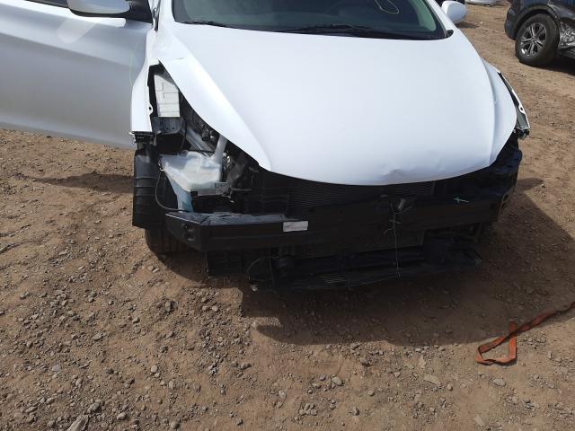 Photo 8 VIN: 5NPDH4AE1GH666969 - HYUNDAI ELANTRA SE 