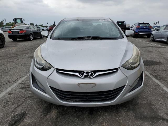 Photo 4 VIN: 5NPDH4AE1GH667023 - HYUNDAI ELANTRA 