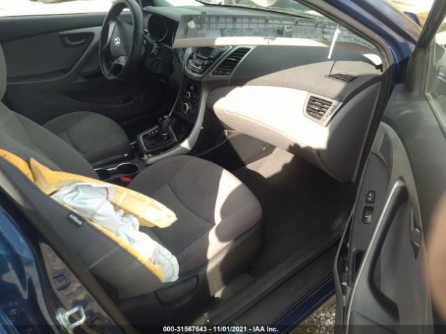 Photo 4 VIN: 5NPDH4AE1GH678636 - HYUNDAI ELANTRA 