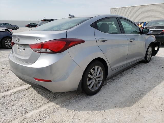 Photo 3 VIN: 5NPDH4AE1GH692990 - HYUNDAI ELANTRA SE 