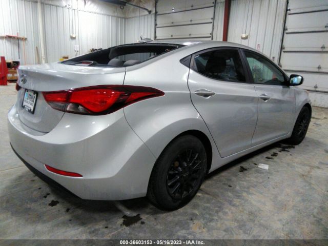 Photo 3 VIN: 5NPDH4AE1GH695470 - HYUNDAI ELANTRA 