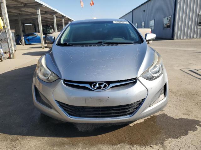 Photo 4 VIN: 5NPDH4AE1GH702272 - HYUNDAI ELANTRA SE 