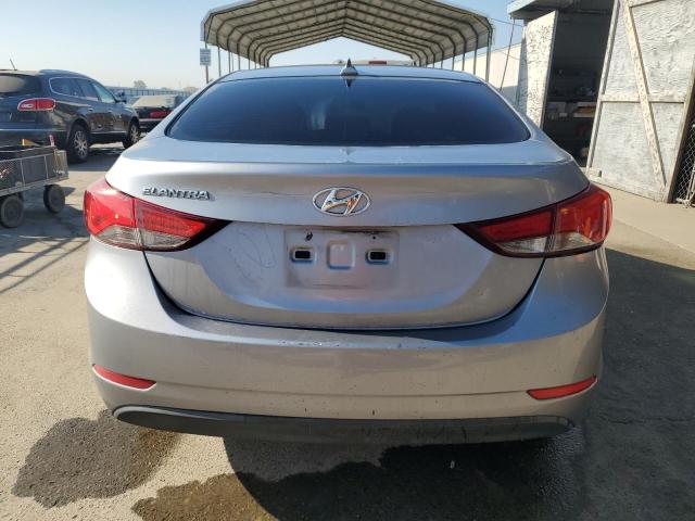 Photo 5 VIN: 5NPDH4AE1GH702272 - HYUNDAI ELANTRA SE 