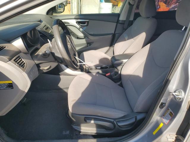 Photo 6 VIN: 5NPDH4AE1GH702272 - HYUNDAI ELANTRA SE 