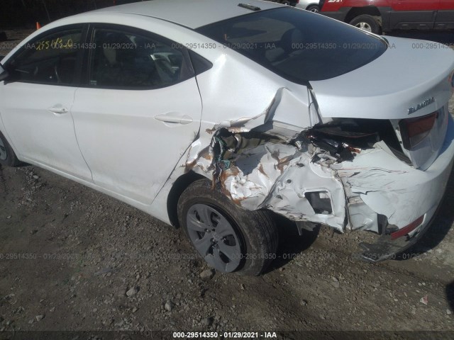 Photo 5 VIN: 5NPDH4AE1GH704927 - HYUNDAI ELANTRA 