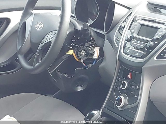 Photo 5 VIN: 5NPDH4AE1GH706709 - HYUNDAI ELANTRA 