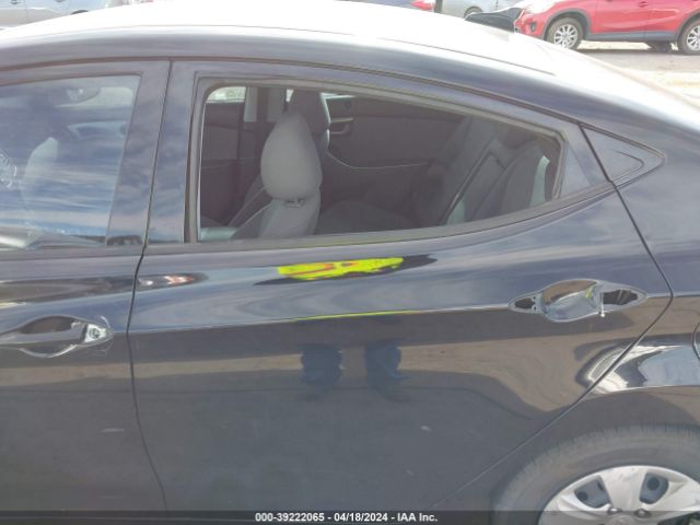 Photo 5 VIN: 5NPDH4AE1GH711733 - HYUNDAI ELANTRA 