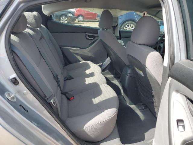 Photo 9 VIN: 5NPDH4AE1GH717418 - HYUNDAI ELANTRA 