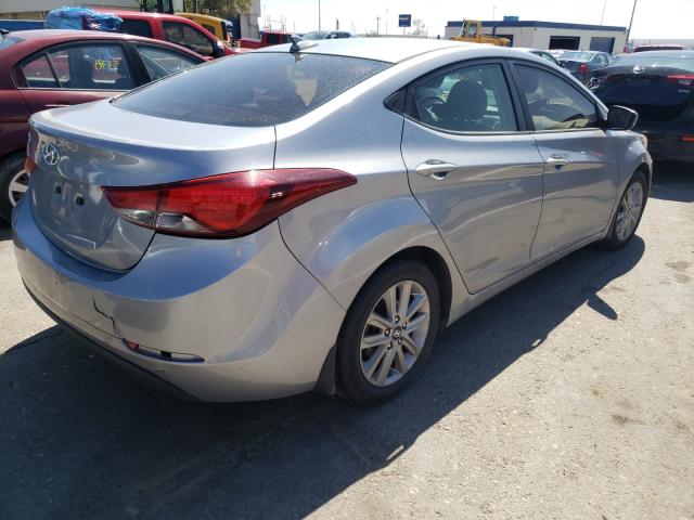 Photo 3 VIN: 5NPDH4AE1GH721016 - HYUNDAI ELANTRA SE 