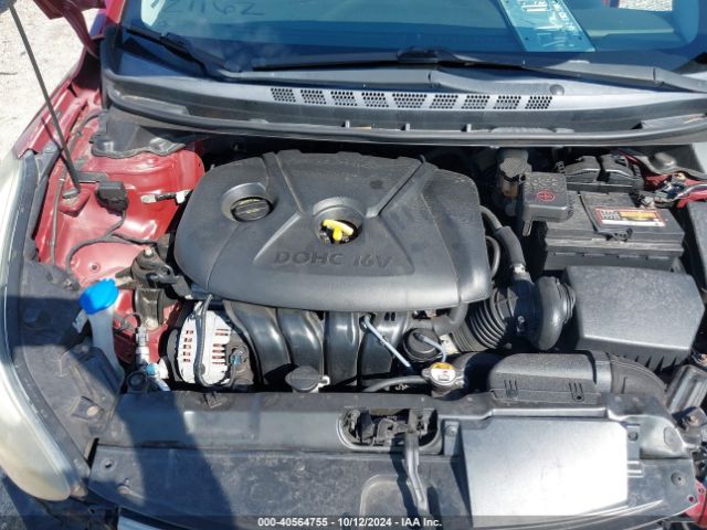 Photo 9 VIN: 5NPDH4AE1GH721162 - HYUNDAI ELANTRA 